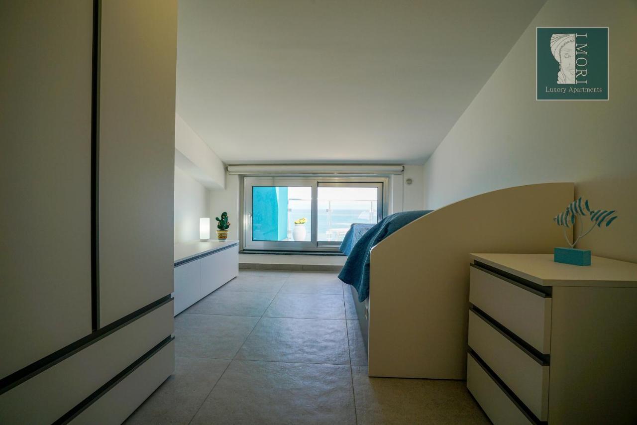 "I Mori Luxory Apartments" - Attico Mansardato Con Incantevole Vista Mare Sant'Agata di Militello Exterior photo